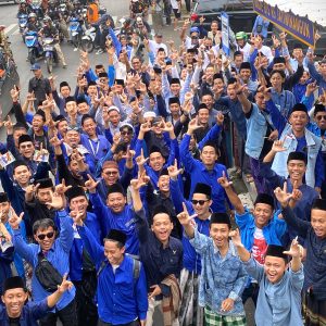 Santri Andalusia Ikuti Pawai Di Purwokerto: Dukung Gus Yasin di Pilkada Jateng 2024