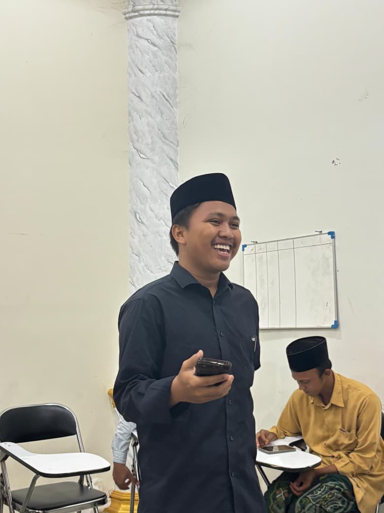 Pamflet Albab Umana Meledak di Media Sosial: Kandidat Baru atau Operasi Politik Diam-Diam?